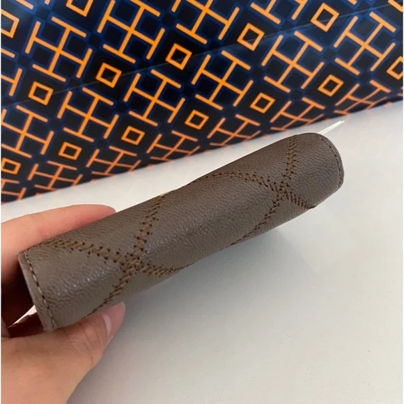 🍀🔮NEW🔮Tory Burch Willa card Case wallet/small wallet for cards - Picture 6 of 10